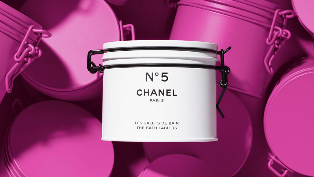 Chanel N°5 célèbre sa Factory