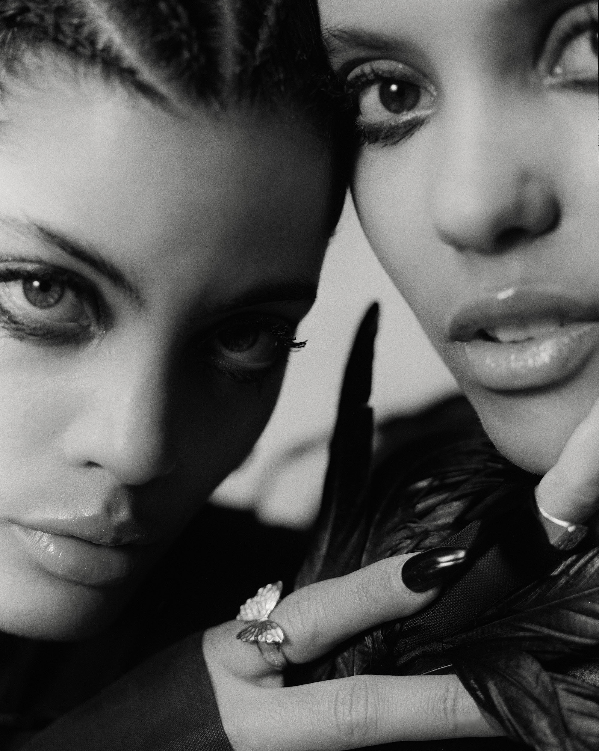 IBEYI-en-bague-Dior-Nylon-France