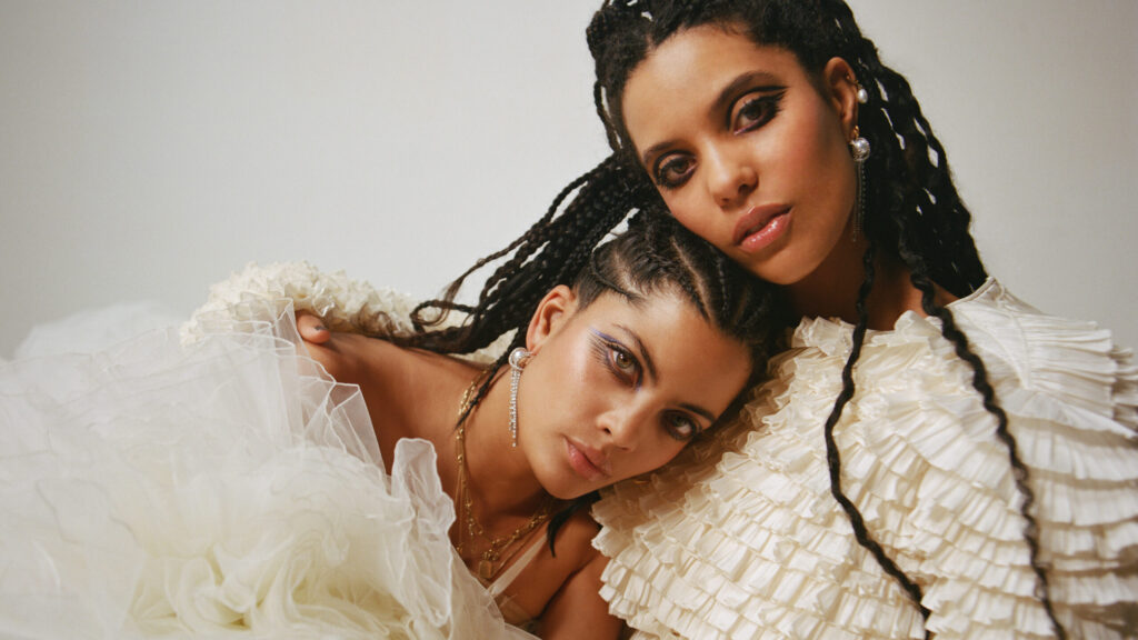 Ibeyi : Blood Sisters