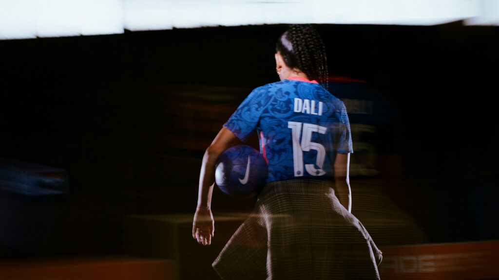 Kick it like Kenza Dali