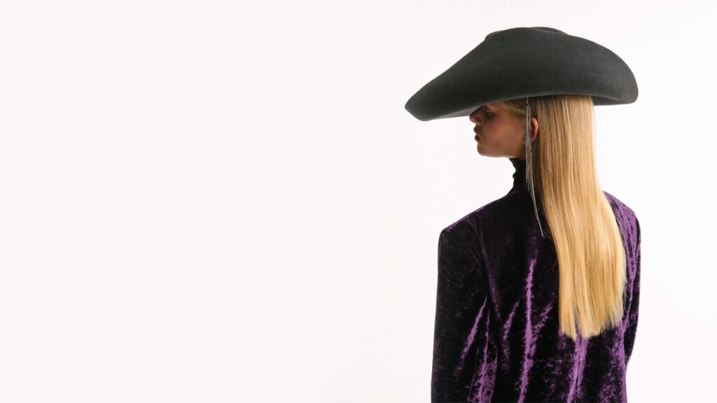 Priscilla Royer : “Essayer un chapeau, c’est se confronter”