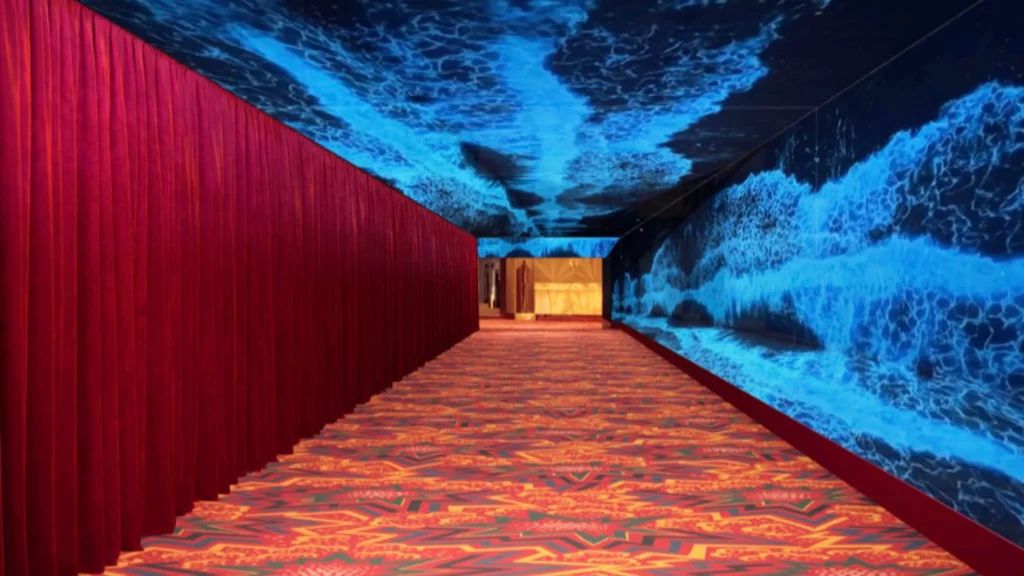 Le Lido de Paris entame un nouveau chapitre aux côtés d&rsquo;Alexis Mabille