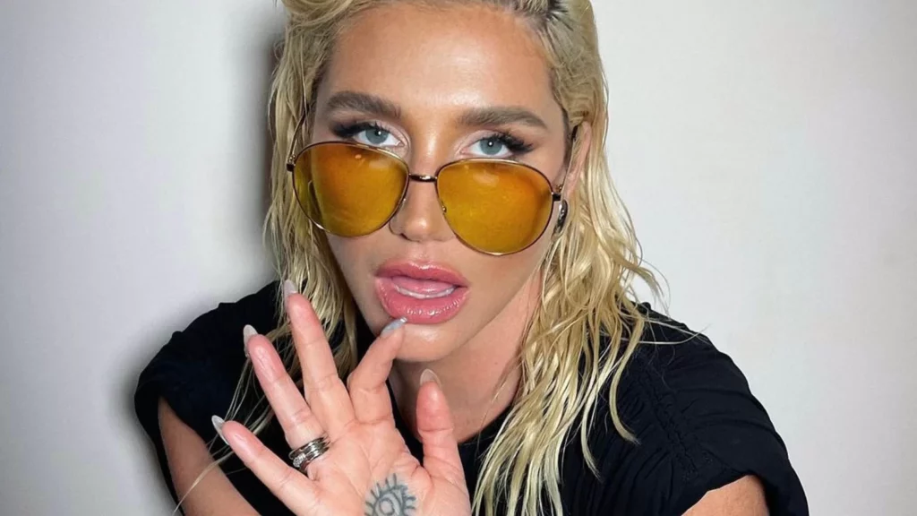 Kesha se sépare (enfin) de son label…