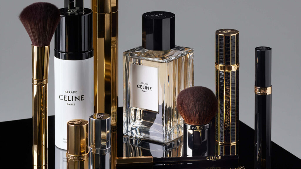 Tu auras bientôt la chance de te procurer un rouge à lèvres CELINE