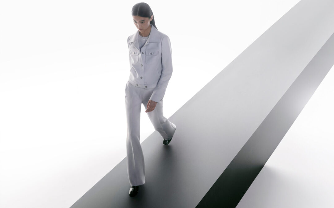 Courrèges x Mytheresa : une nouvelle collection capsule 100% sixties