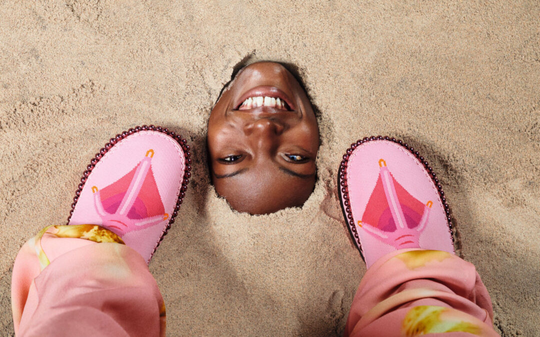 Get in Loser, on file à la plage avec UGG et Collina Strada !