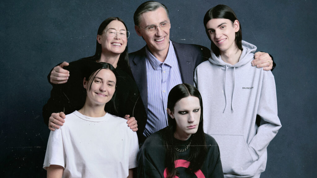 BFRND te dit tout sur sa collaboration musicale avec Balenciaga