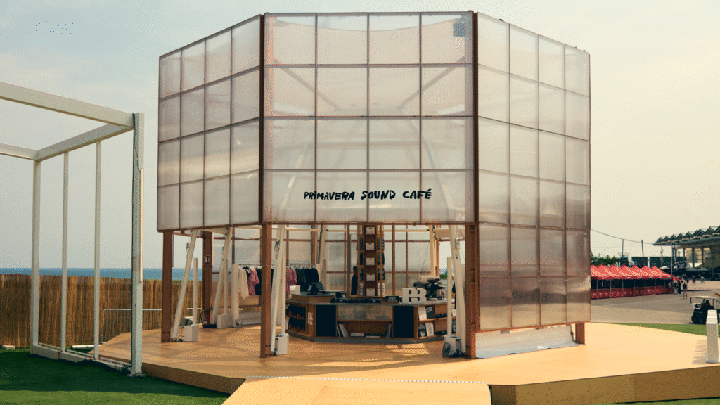 Primavera Sound 2025 by Pull&Bear – Une histoire de style, de sueur et de café glacé