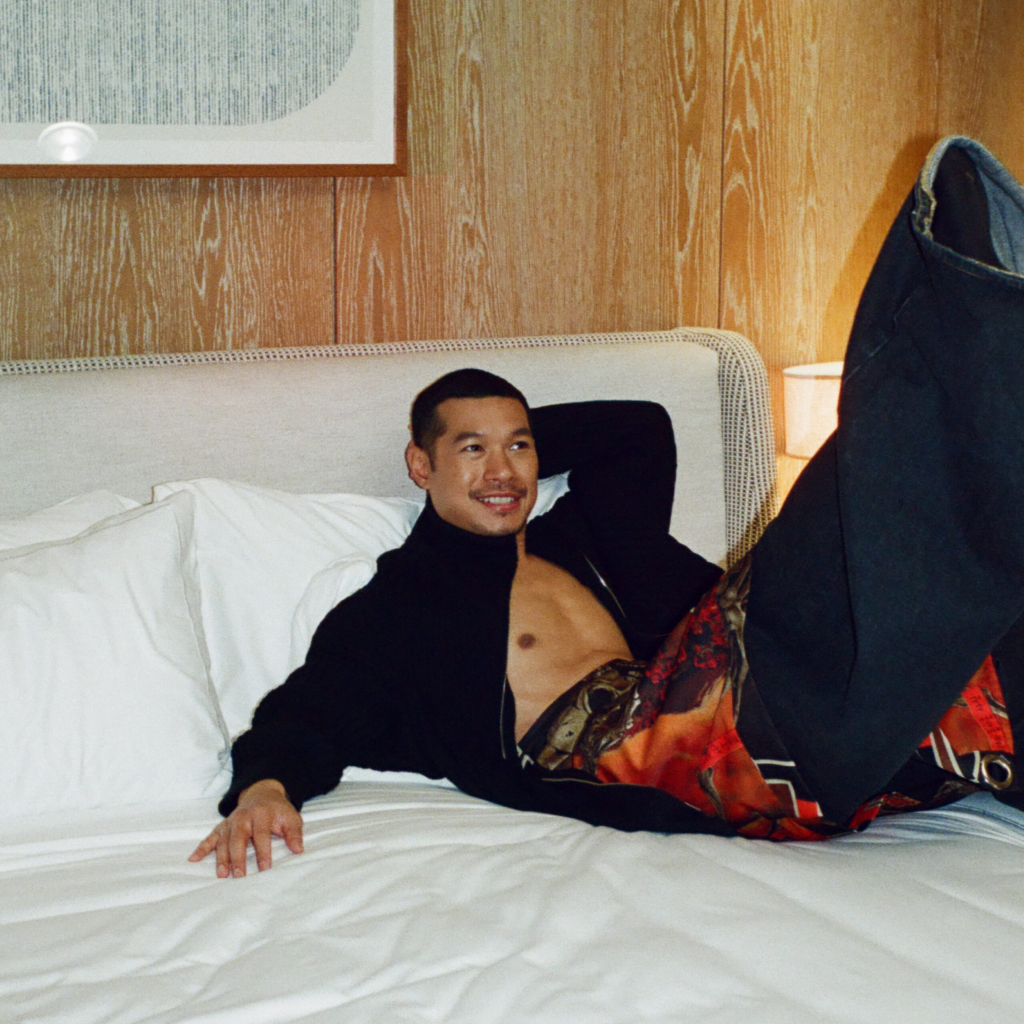 Tayme Thapthimthong : l’outsider qui a conquis The White Lotus